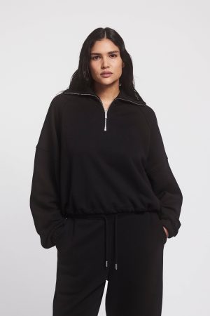 Classic Half Zip Sweatshirt in Black