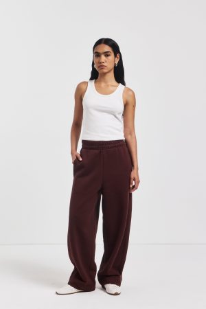 Ellery Barrel Leg Sweatpant in Bordeaux